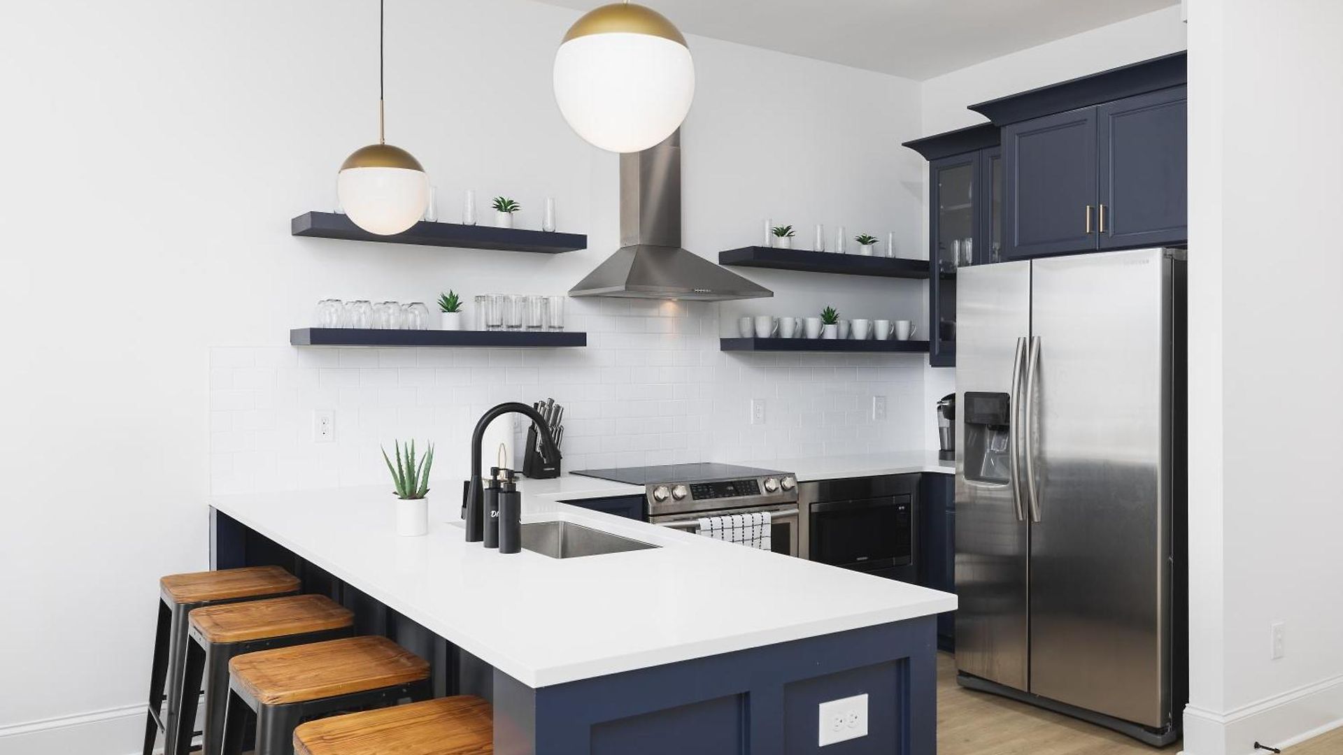 Tranquil Haven Close To Broadway With Free Parking