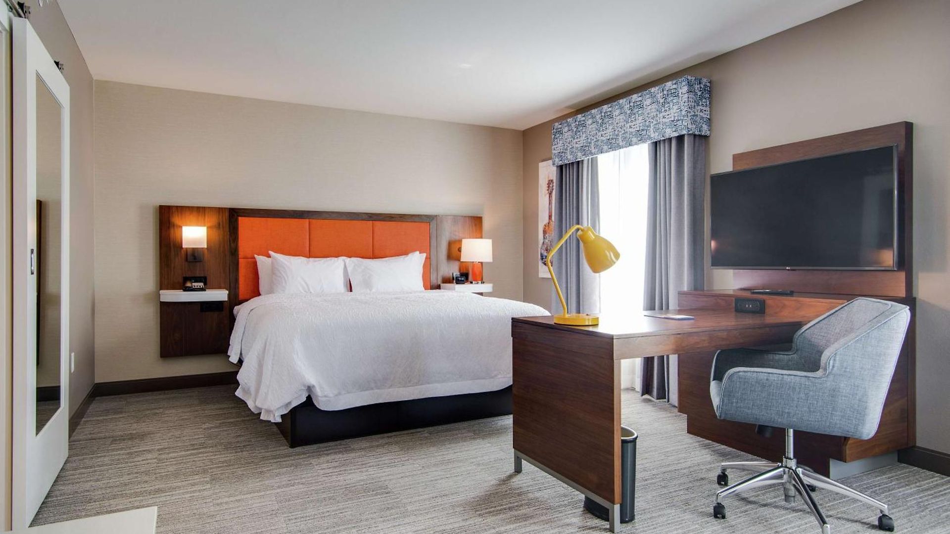 Hampton & By Hilton North Skyline Nashville