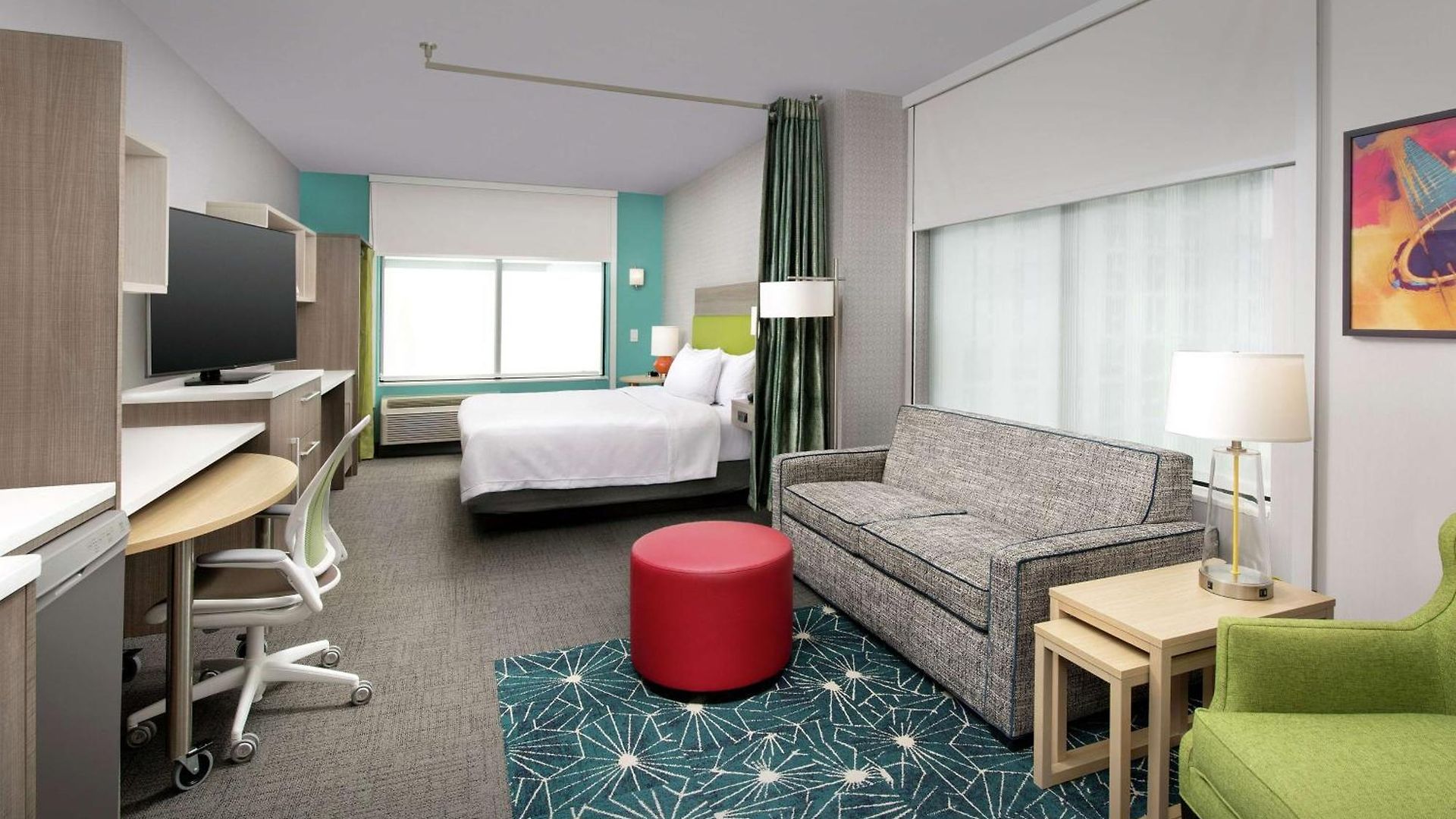 Home2 By Hilton Downtown Convention Center 3*