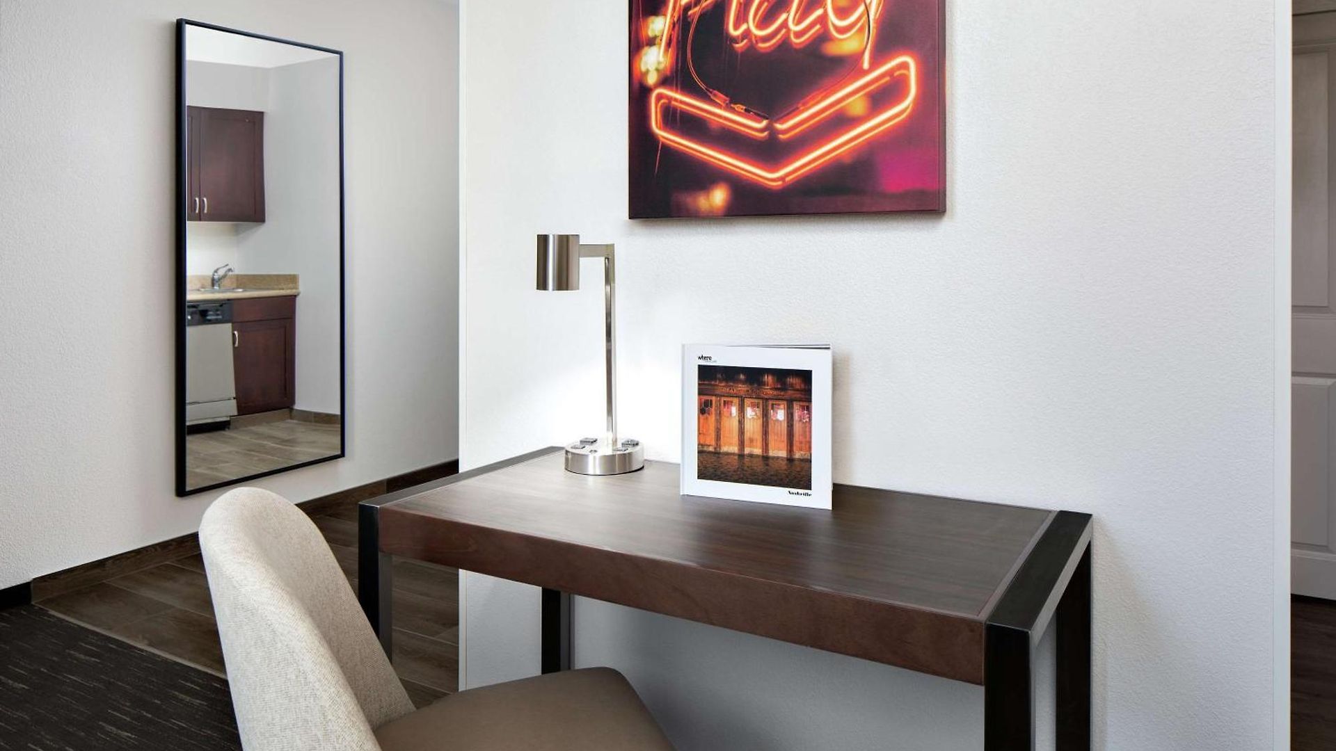 Homewood By Hilton Downtown Hotel Nashville
