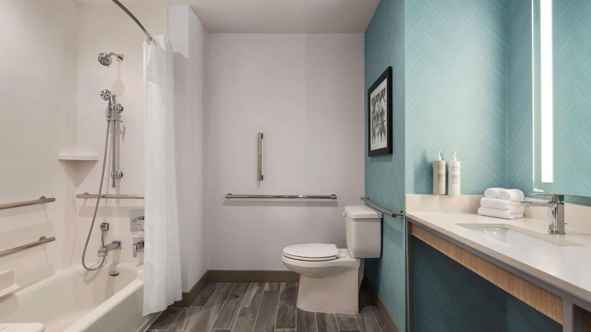 Hotel Hilton Garden West End Avenue 3*