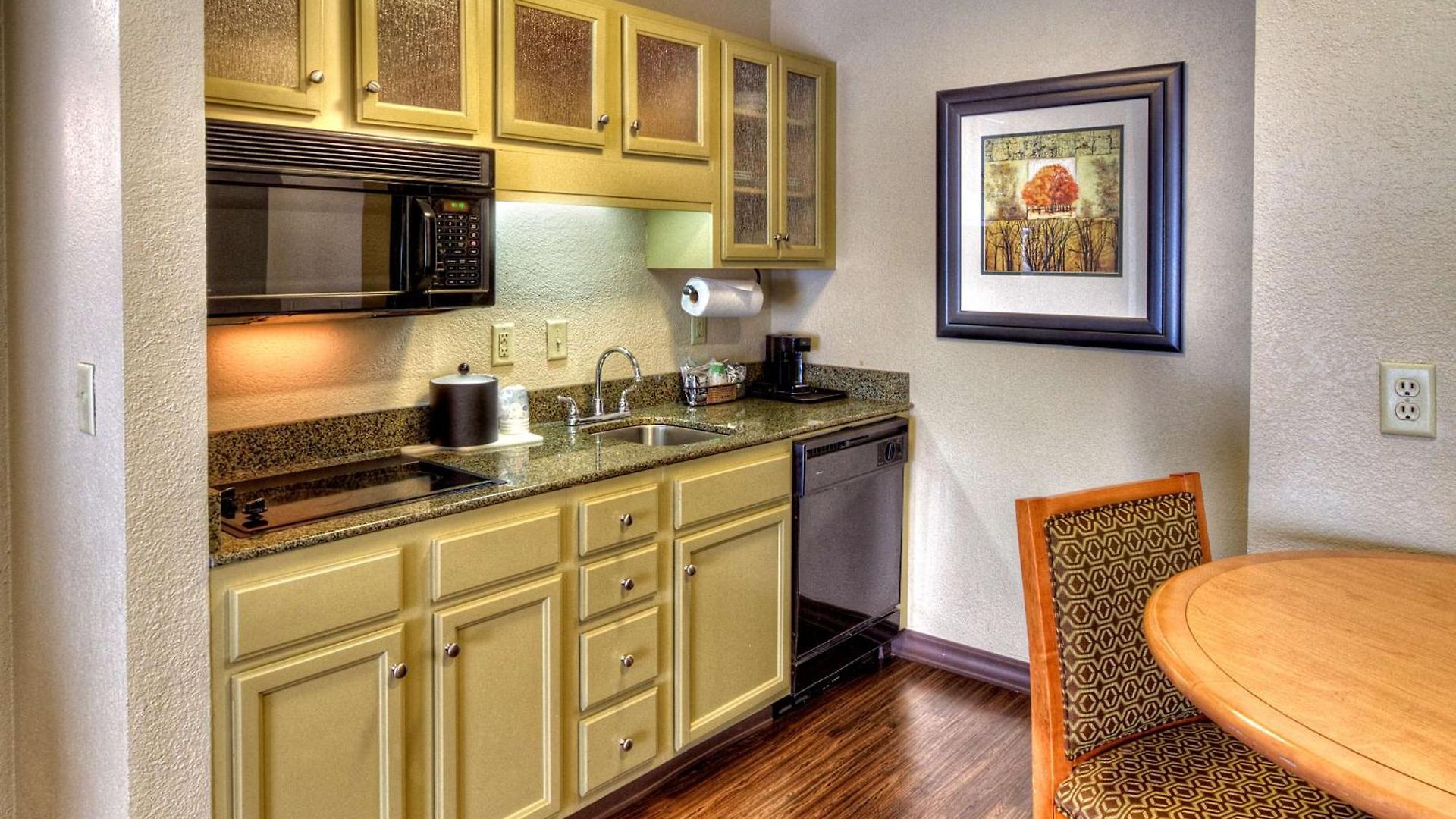 Hampton & Nashville-vanderbilt-elliston Place 3*