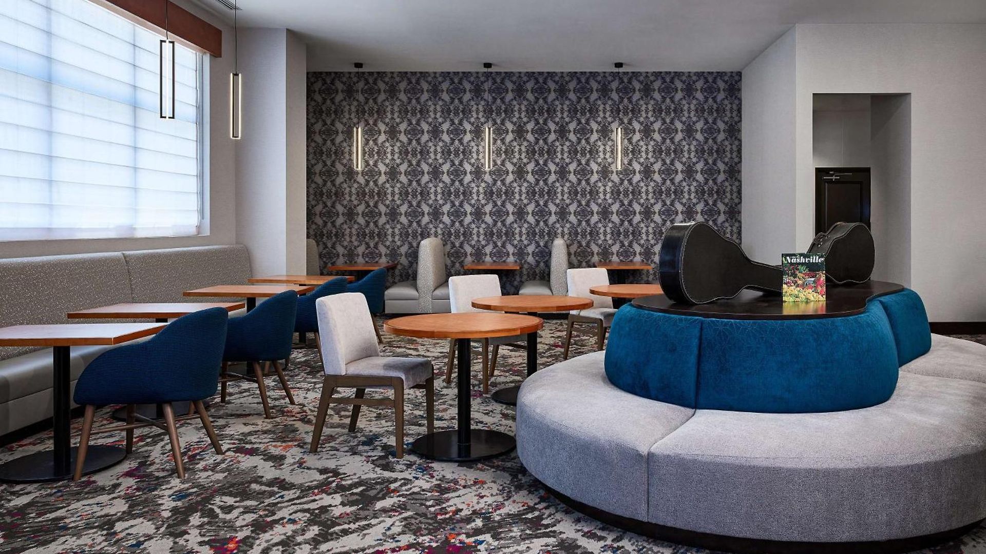 Hilton Garden Downtown Convention Center 3*