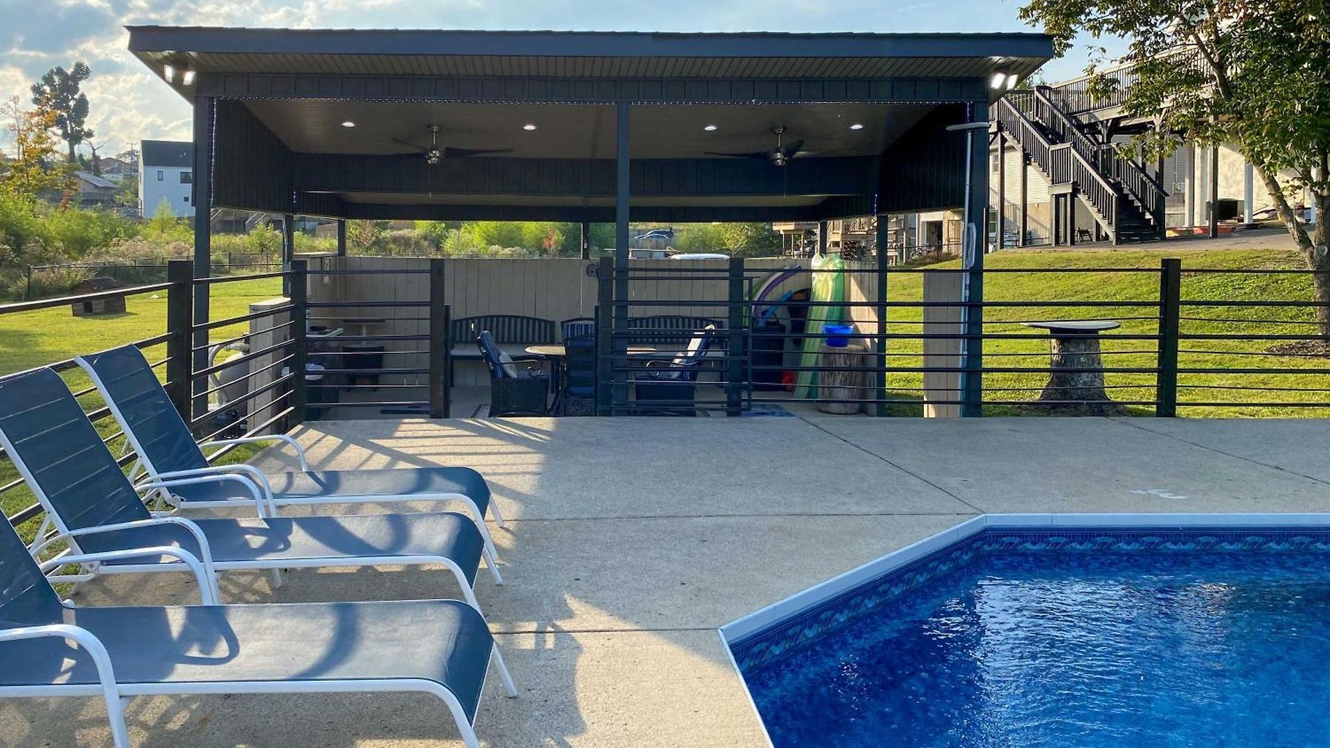 W/ Seasonal Pool < 5 Mi To Dtwn! Holiday home