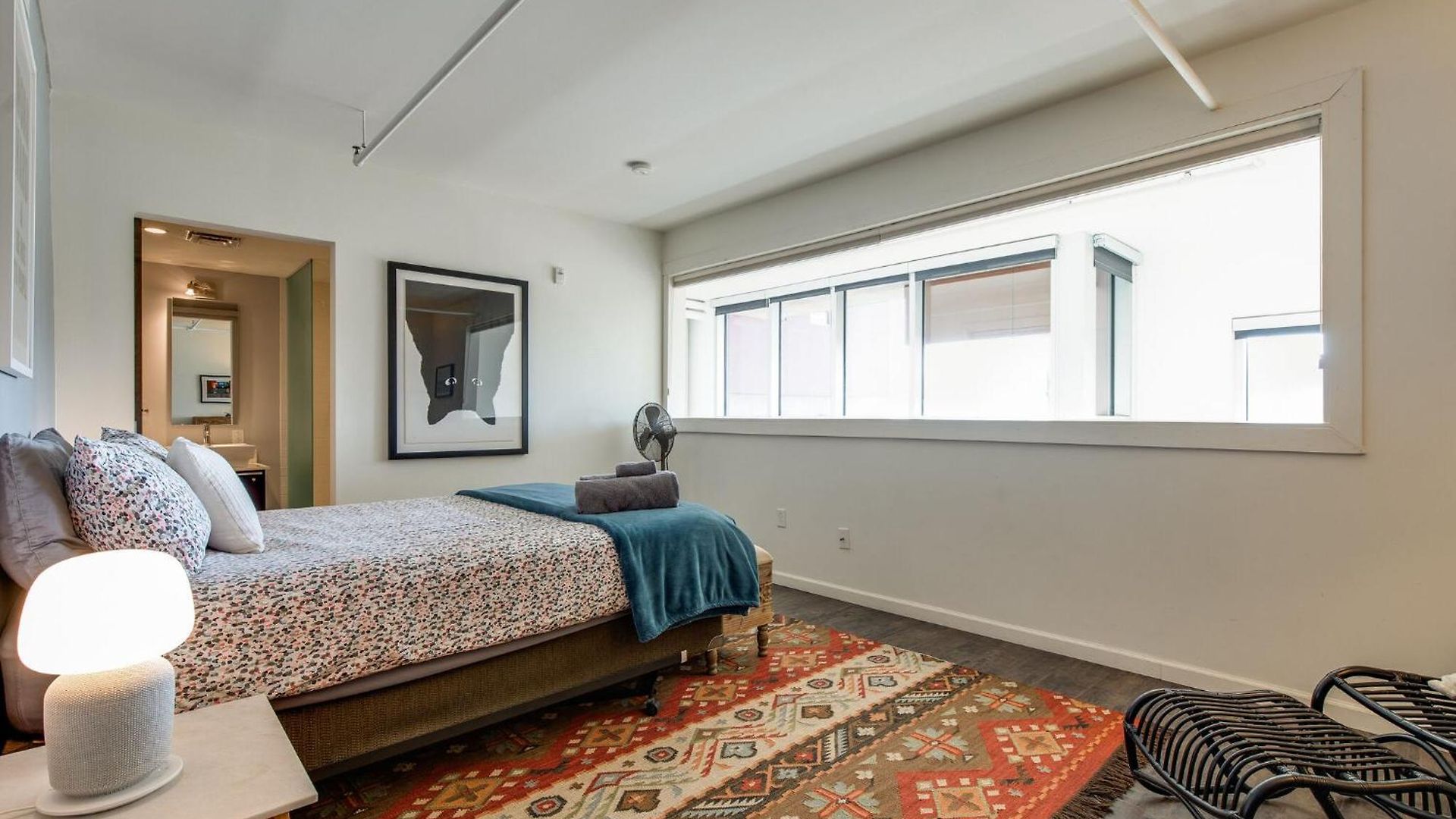 Artsy Chic 1br 30day Min With Wifi Ac Parking Tv Furnished Rooftop Holiday home Nashville