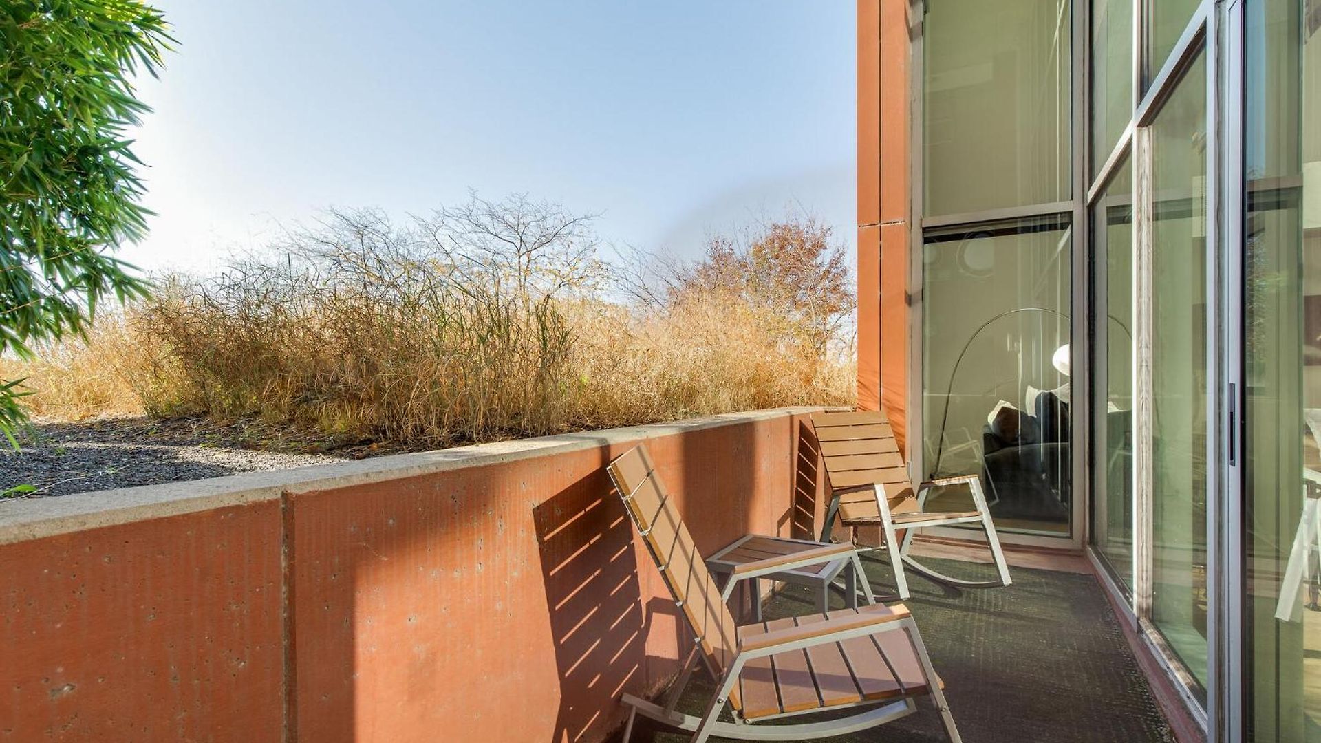 Artsy Chic 1br 30day Min With Wifi Ac Parking Tv Furnished Rooftop