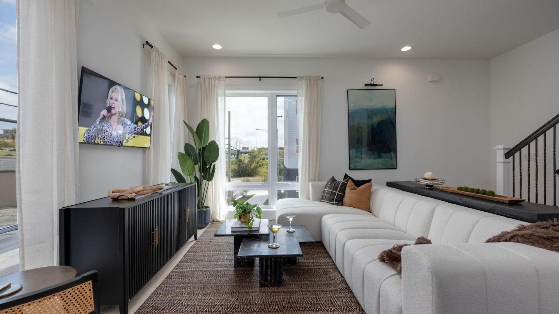 Holiday home - 1400 Napoleon St. *