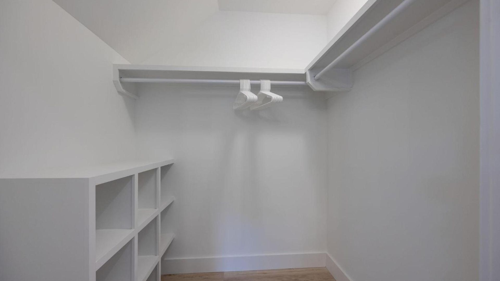 - 1400 Napoleon St. Holiday home