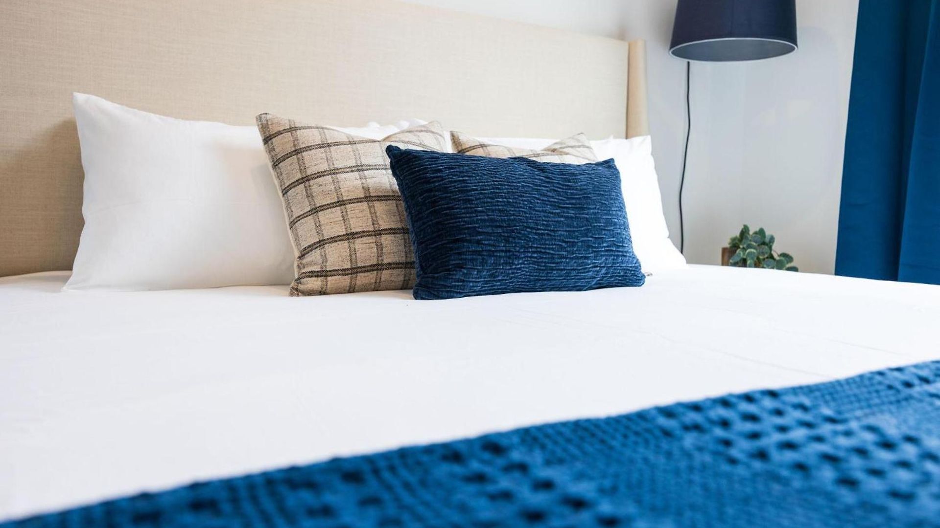 Holiday home - 1400 Napoleon St. Nashville