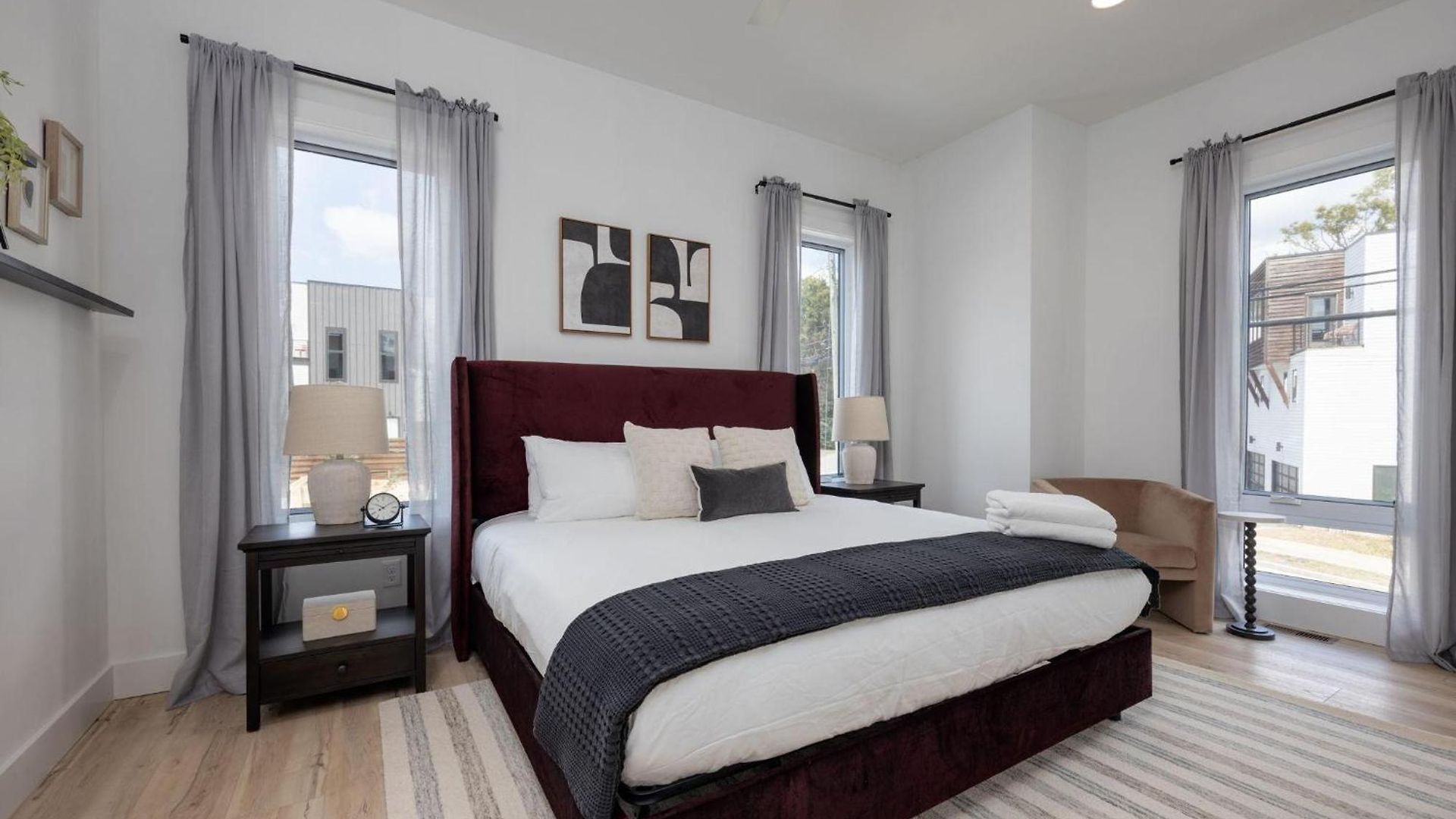 - 1400 Napoleon St. Holiday home