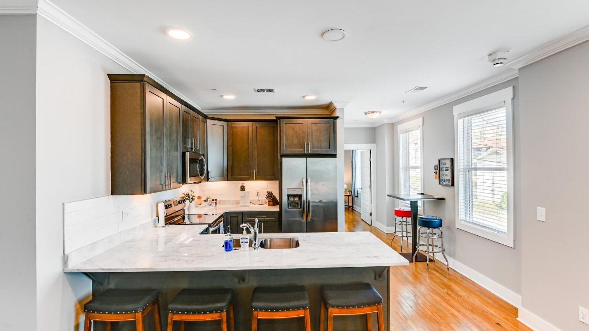 Modern Condo: Walk To Local Breweries!