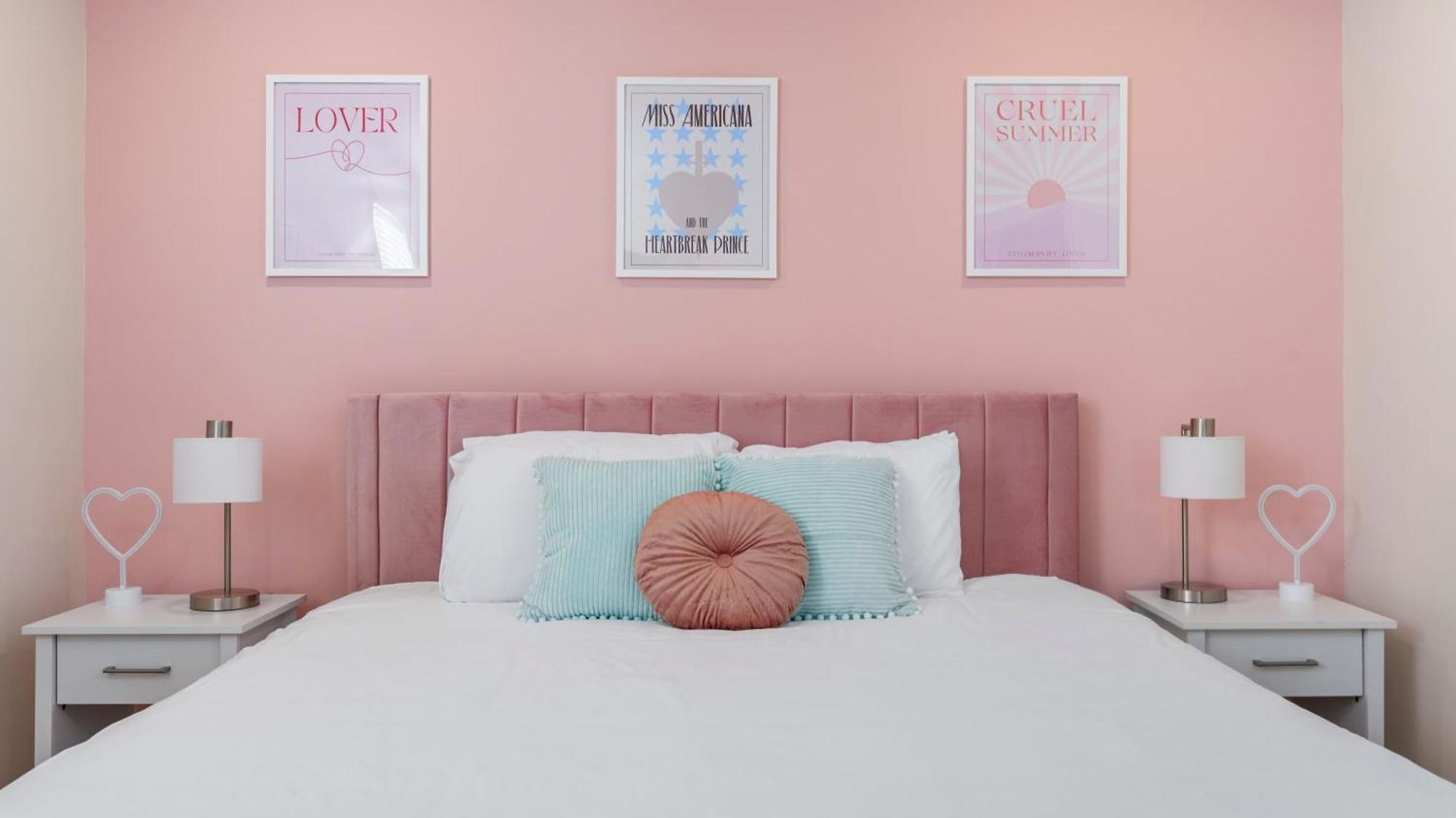 Taylor Swift Eras Inspired Home-10 Min To Broadway *