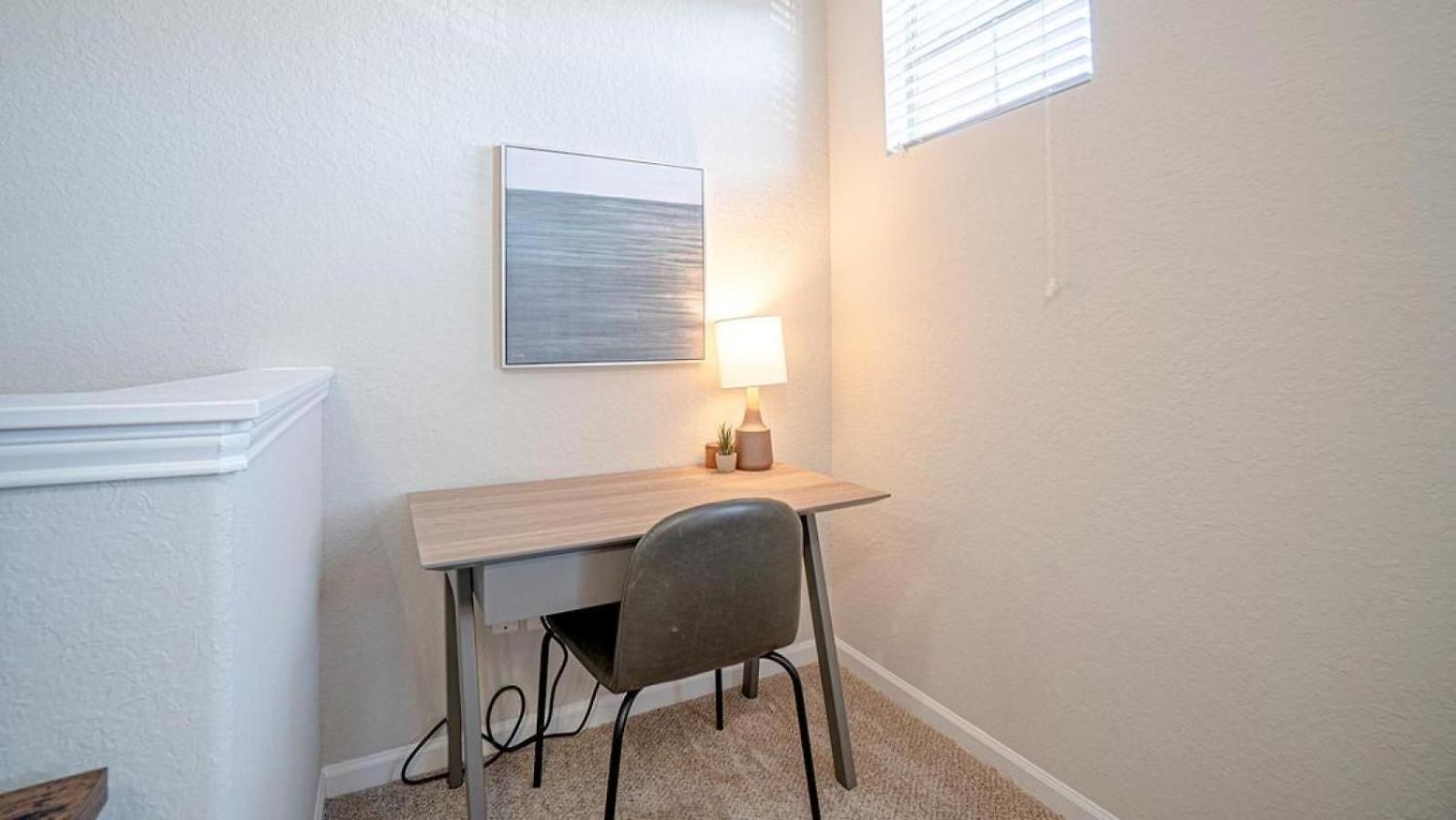 Landing Modern With Amazing Amenities Apartment Nashville