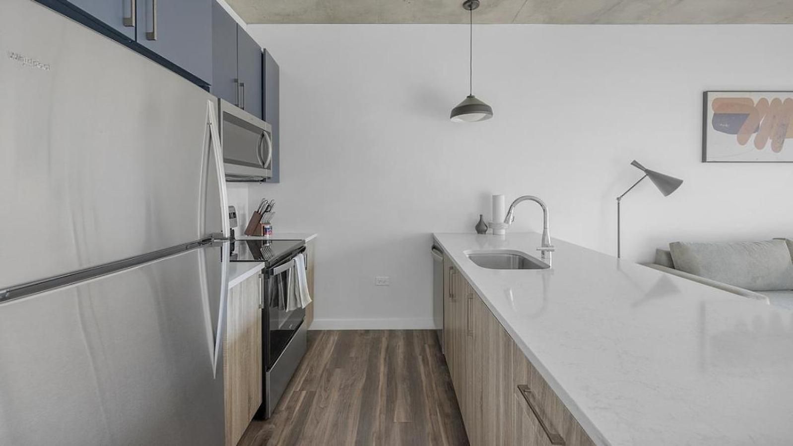 Landing Modern With Amazing Amenities * Nashville