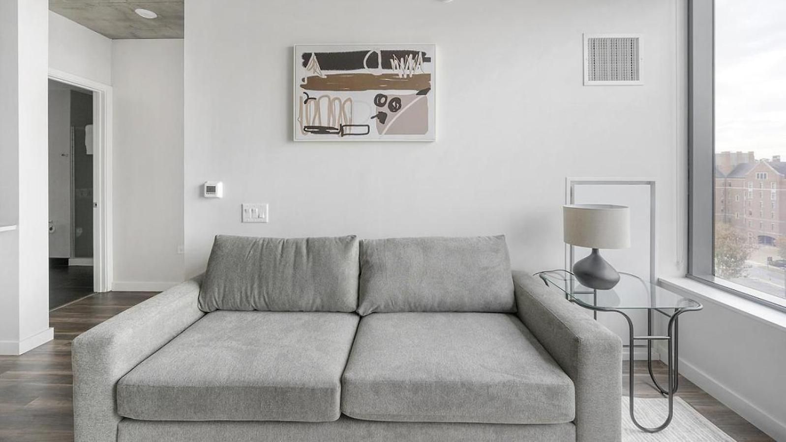 Landing - Modern With Amazing Amenities * Nashville