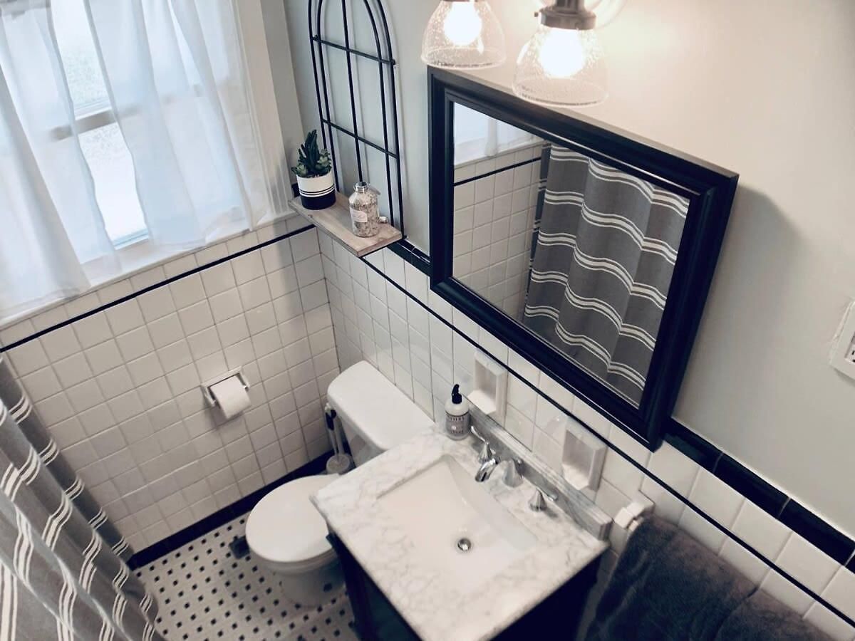 Fairgrounds Playground - Weho - 1bd 1ba * Nashville