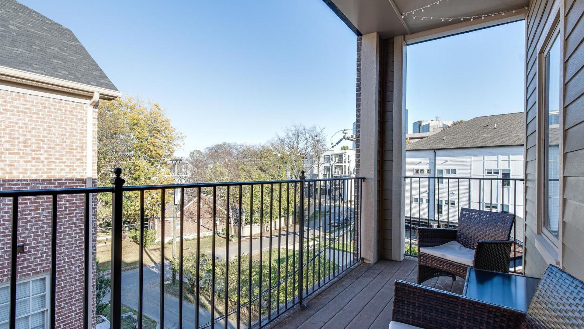 Apartment Lipstick & Boots - Luxury 3-level With Private Garage Near Music Row