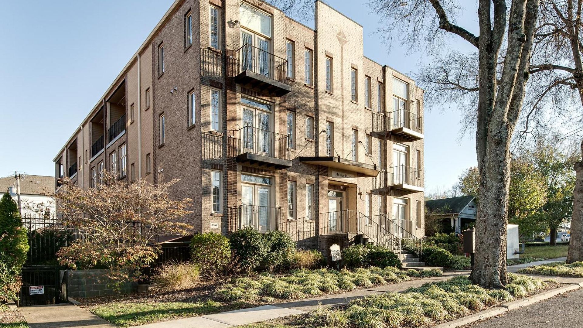 Apartment Lipstick & Boots - Luxury 3-level With Private Garage Near Music Row *