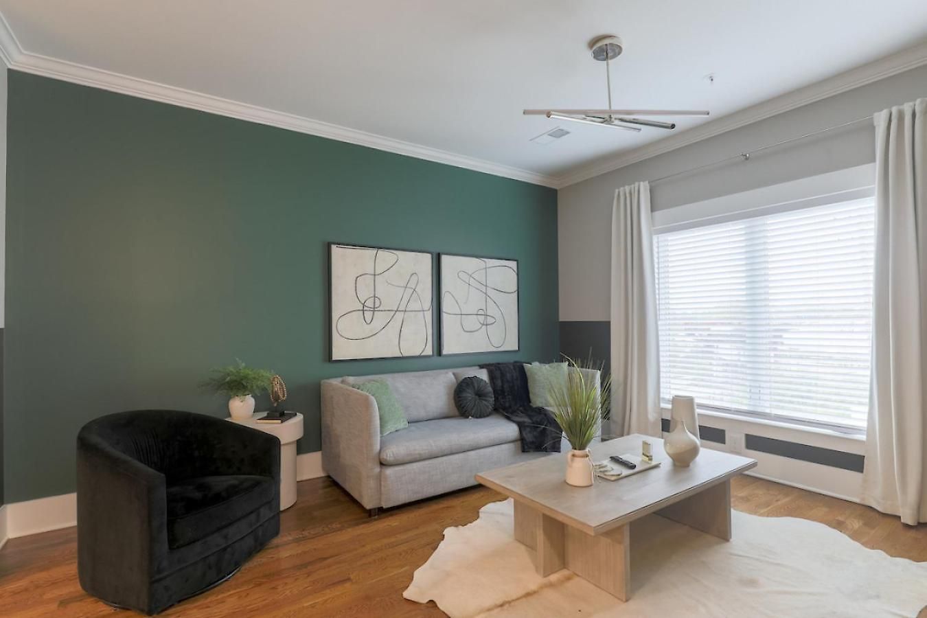 2-bedroom Penthouse With Rooftop & Free Parking