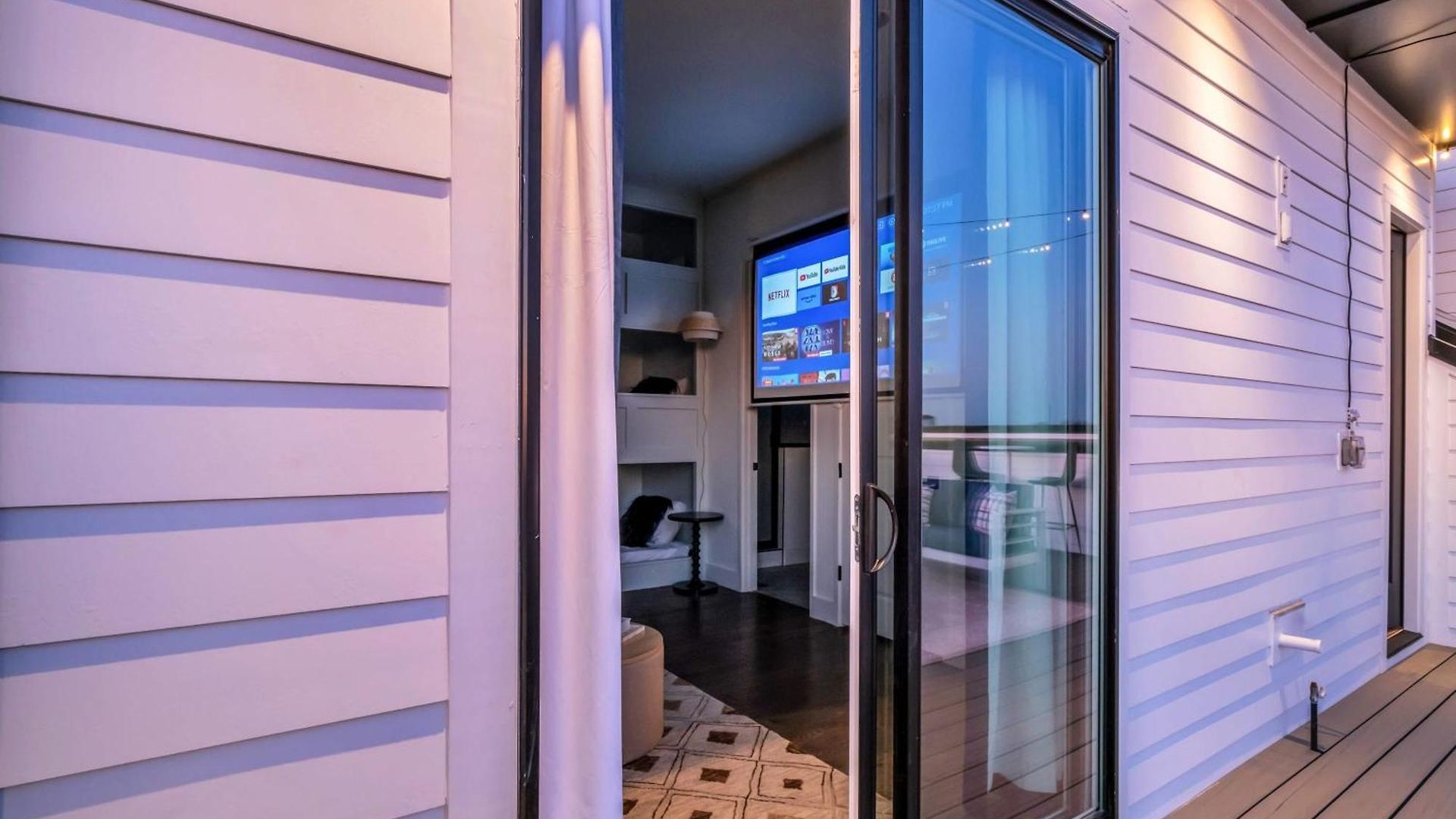 New Nash Eras - 15 Beds - Hot Tub On Rooftop Deck * Nashville