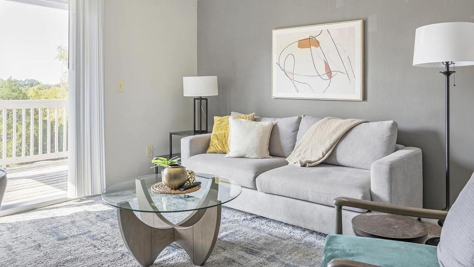 Landing Modern With Amazing Amenities Nashville
