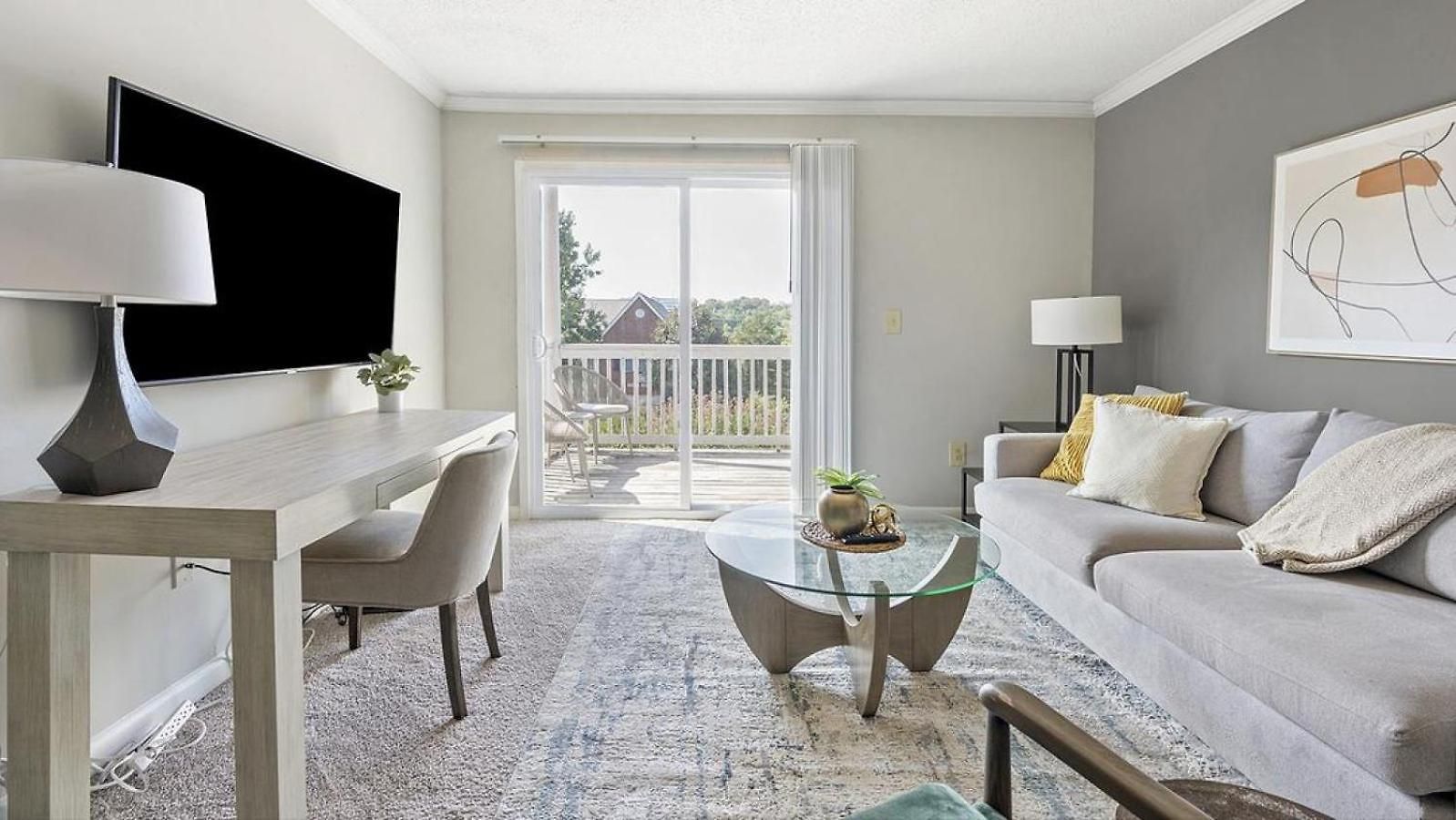 Apartment Landing Modern With Amazing Amenities