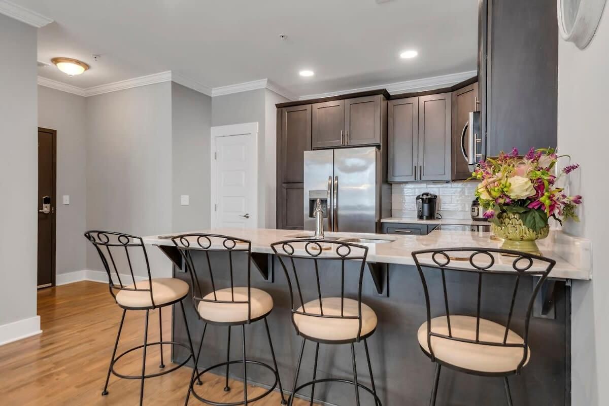 Modern Nations - Walkable - 5 Mi Downtown Holiday home Nashville