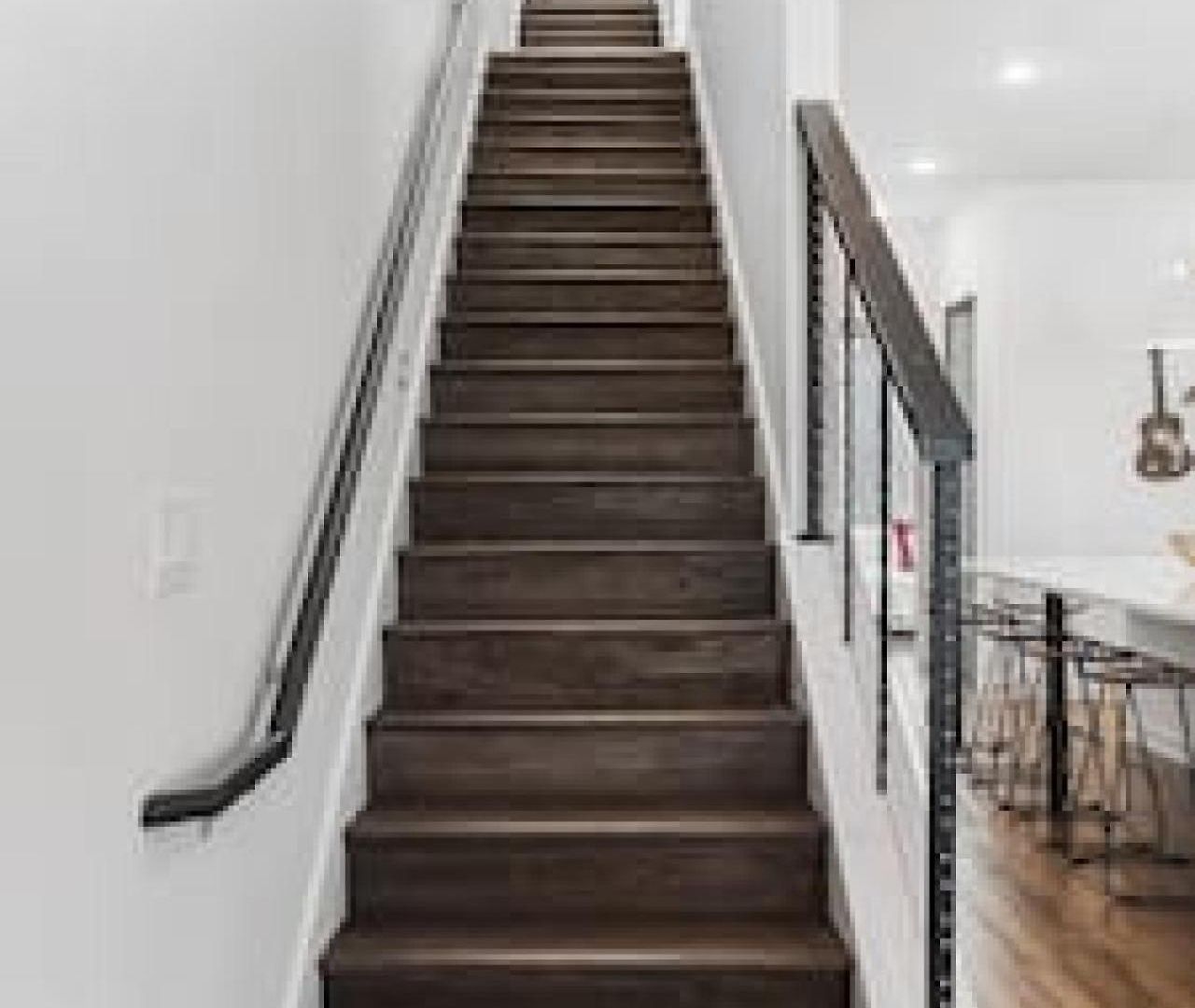 Rooftop Deck Patio And Garage Walk To Restaurants Coffee Brewery Holiday home *