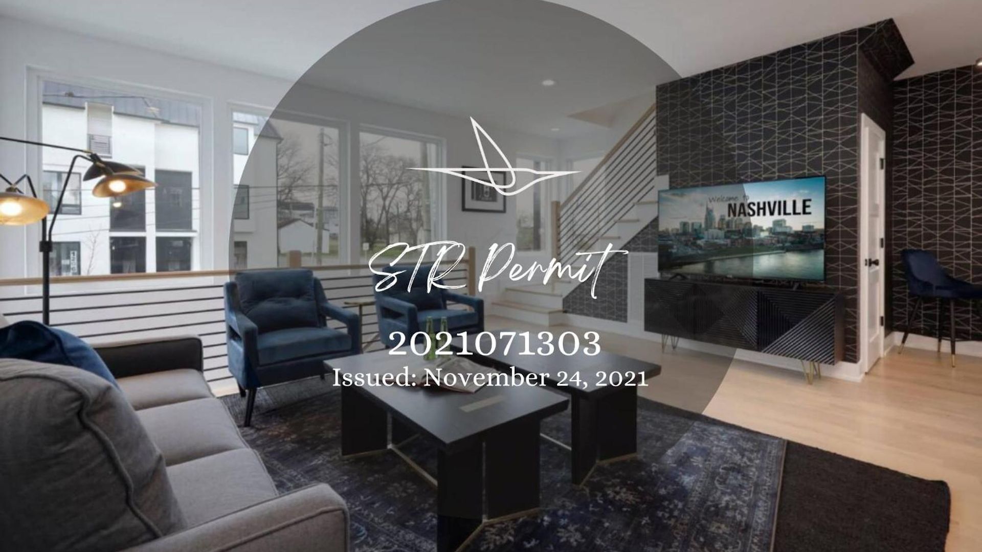 Stylish 4 Bed, Skyline Views From Rooftop, Garage , Gourmet Kitchen, Cozy Living Space, Dedicated Parking, Near Distilleries, Marathon Village & Nightlife, Chic Skyline Views, Great For Groups, 24 Hour Hospitality