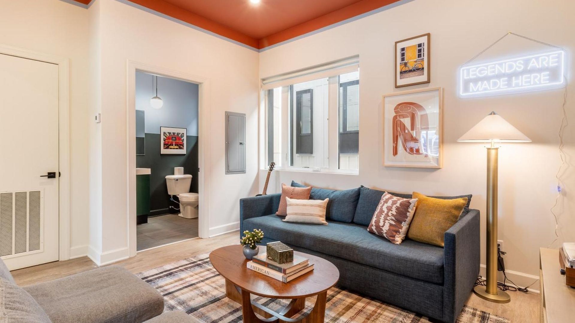 The Conway 5 Bedroom Buyout W Deck In Music City *