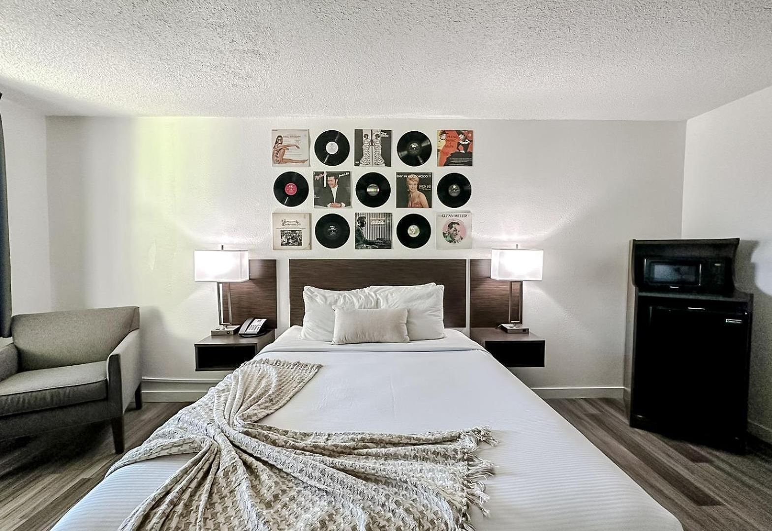 Sleepover Apartment