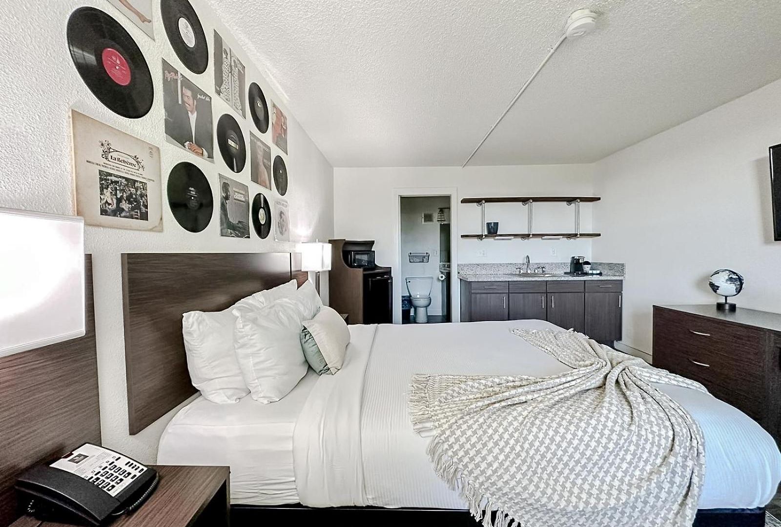 Sleepover Apartment *