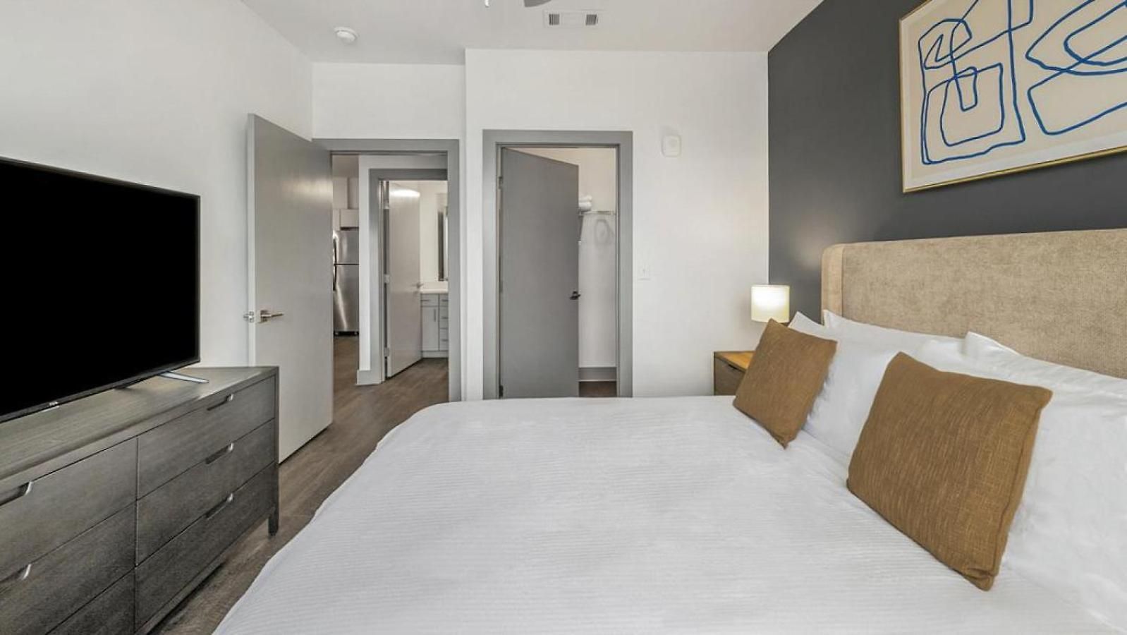 Landing - Modern With Amazing Amenities * Nashville