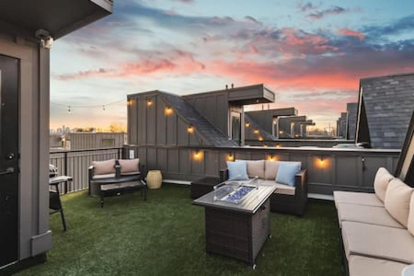 3 Miles To Broadway -garage, Patio, Walk To Shops