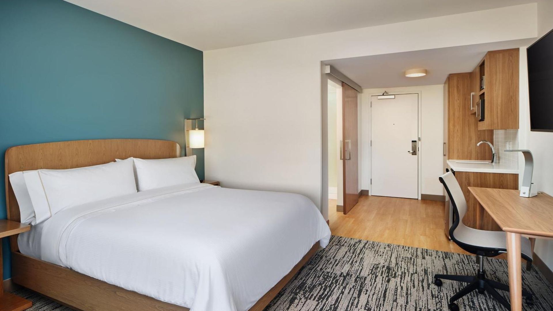 Element By Marriott Vanderbilt West End Hotel