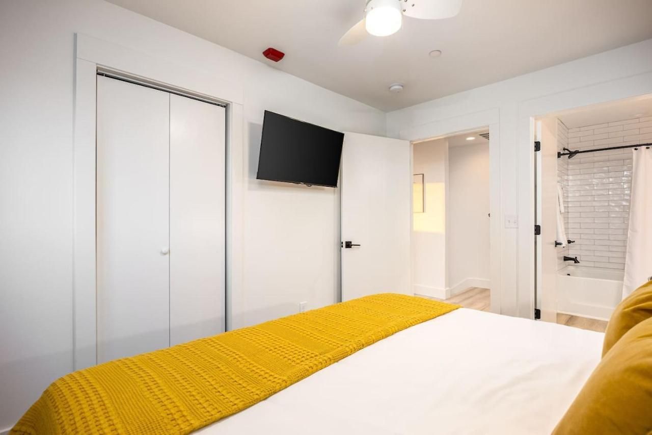 Apartment By Vanderbilt And Belmont, 3 Miles To Downtown & Free Parking Nashville