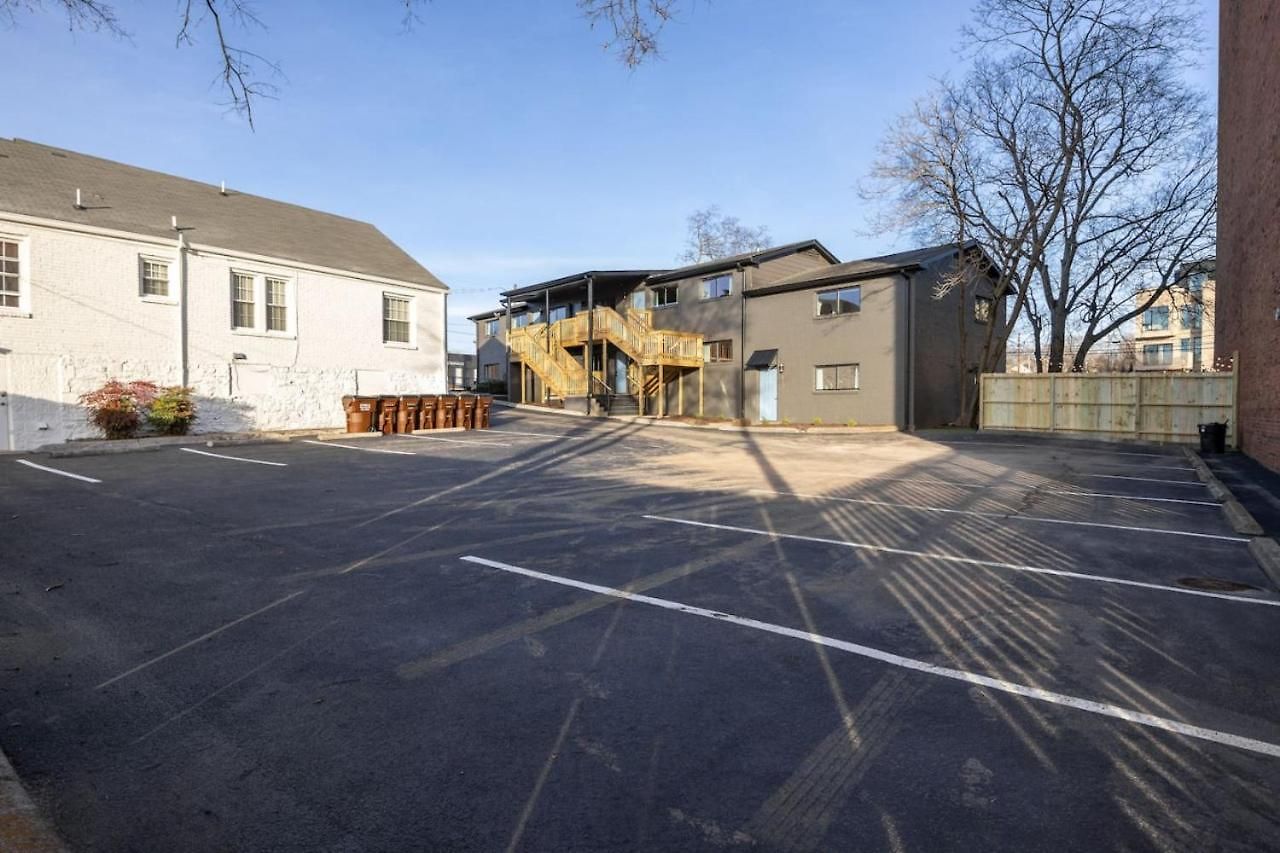 Apartment By Vanderbilt And Belmont, 3 Miles To Downtown & Free Parking Nashville