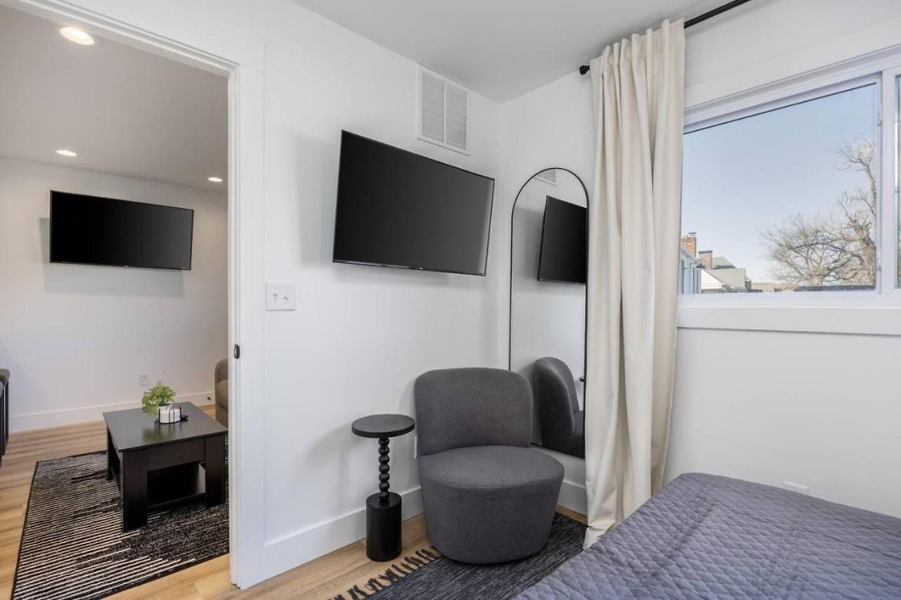 Stylish In Hillsboro Village By Vanderbilt And Belmont *
