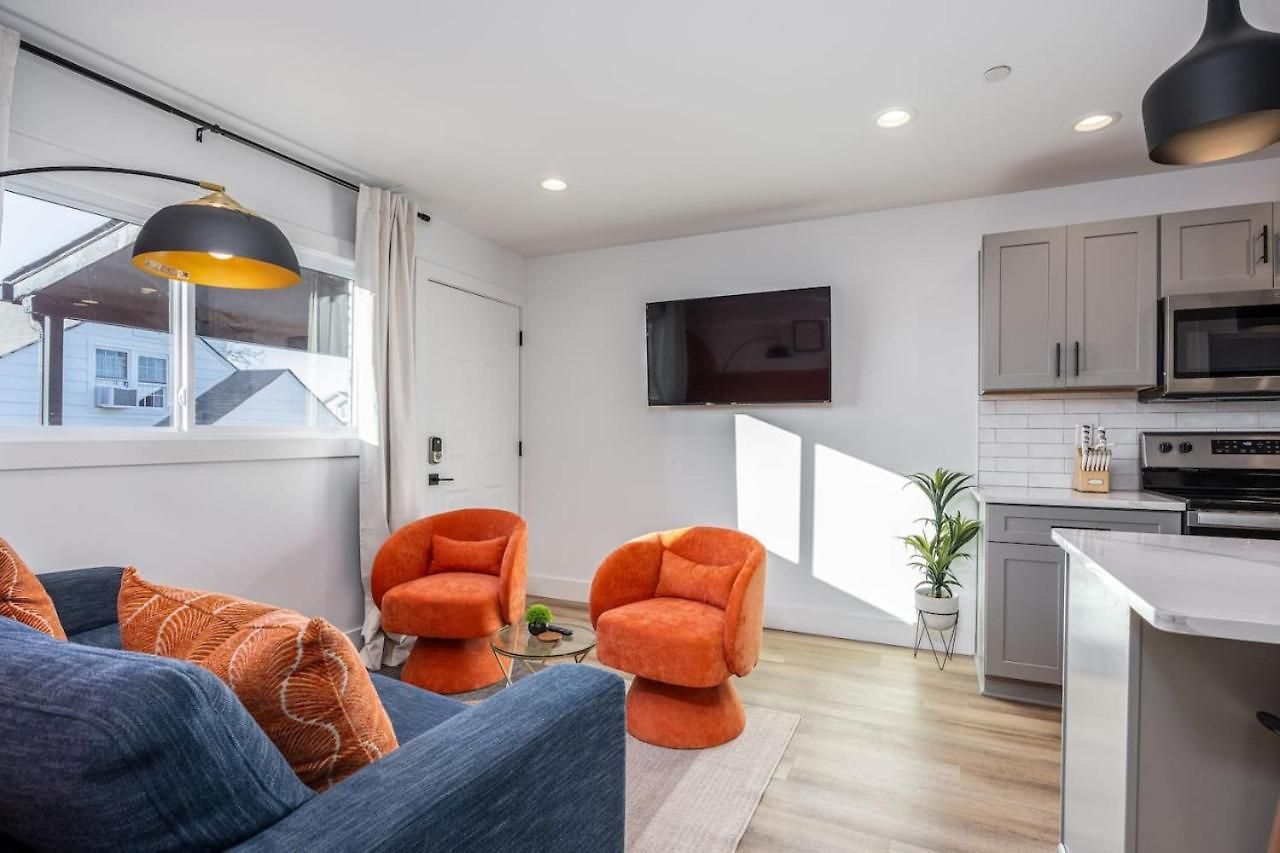 Walk To Hillsboro Village, Close To Vanderbilt, 3 Miles To Downtown * Nashville