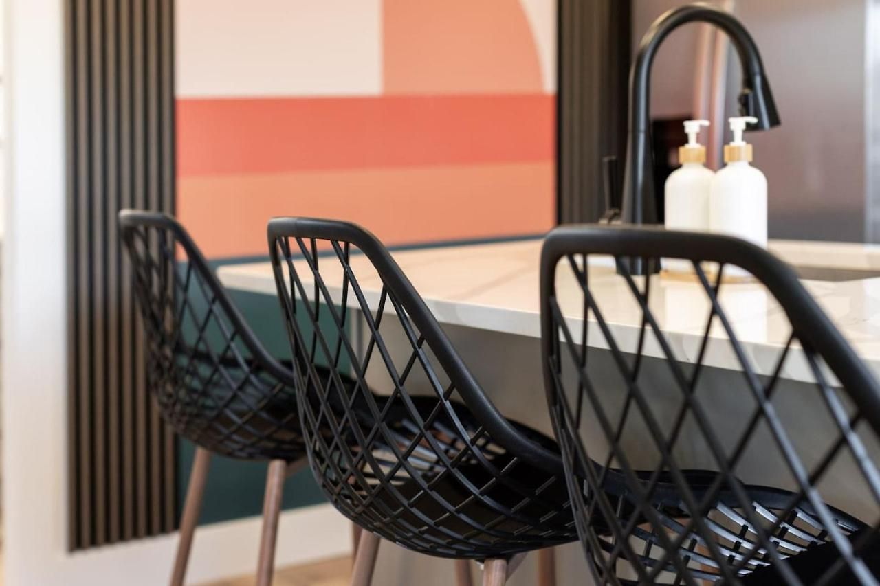 Retreat With Patio & Free Parking, By Vanderbilt Apartment *