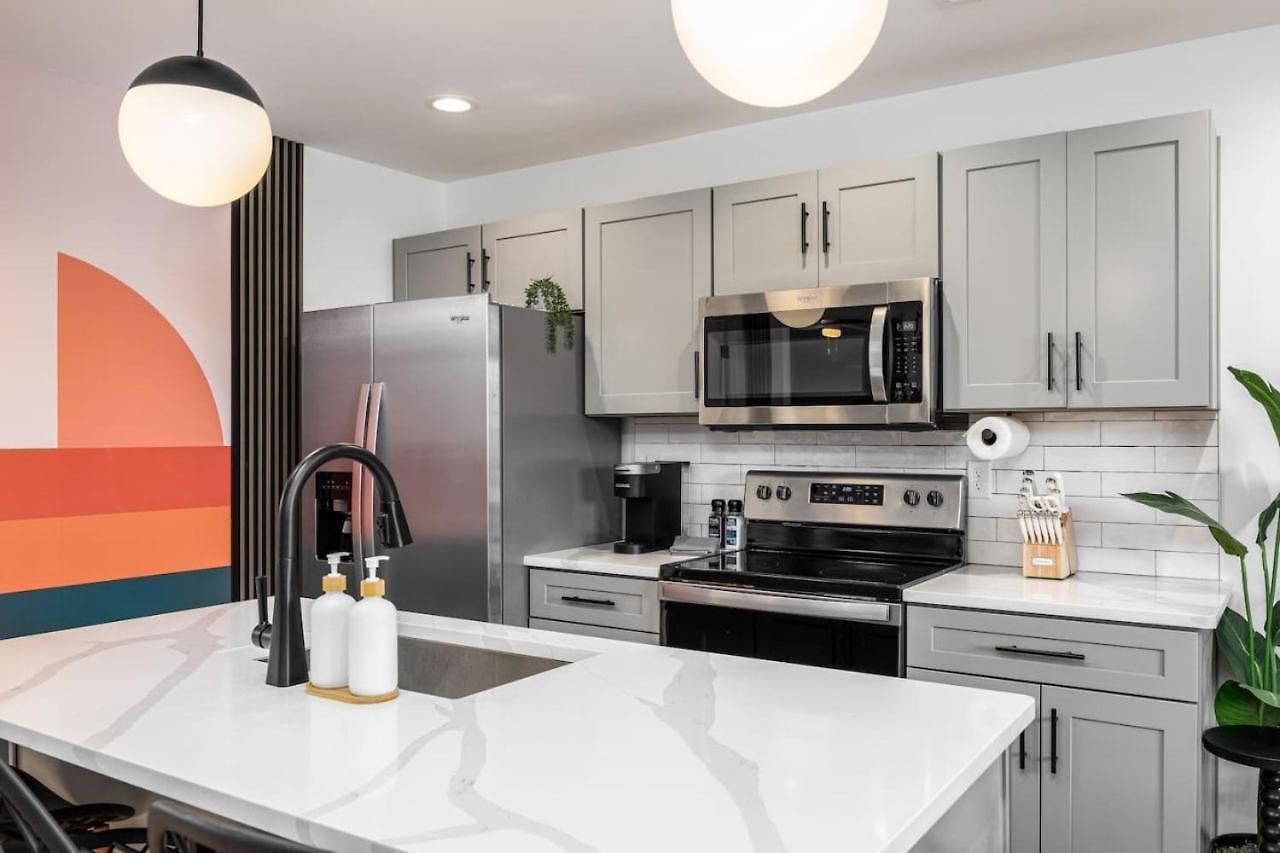 Retreat With Patio & Free Parking, By Vanderbilt Nashville