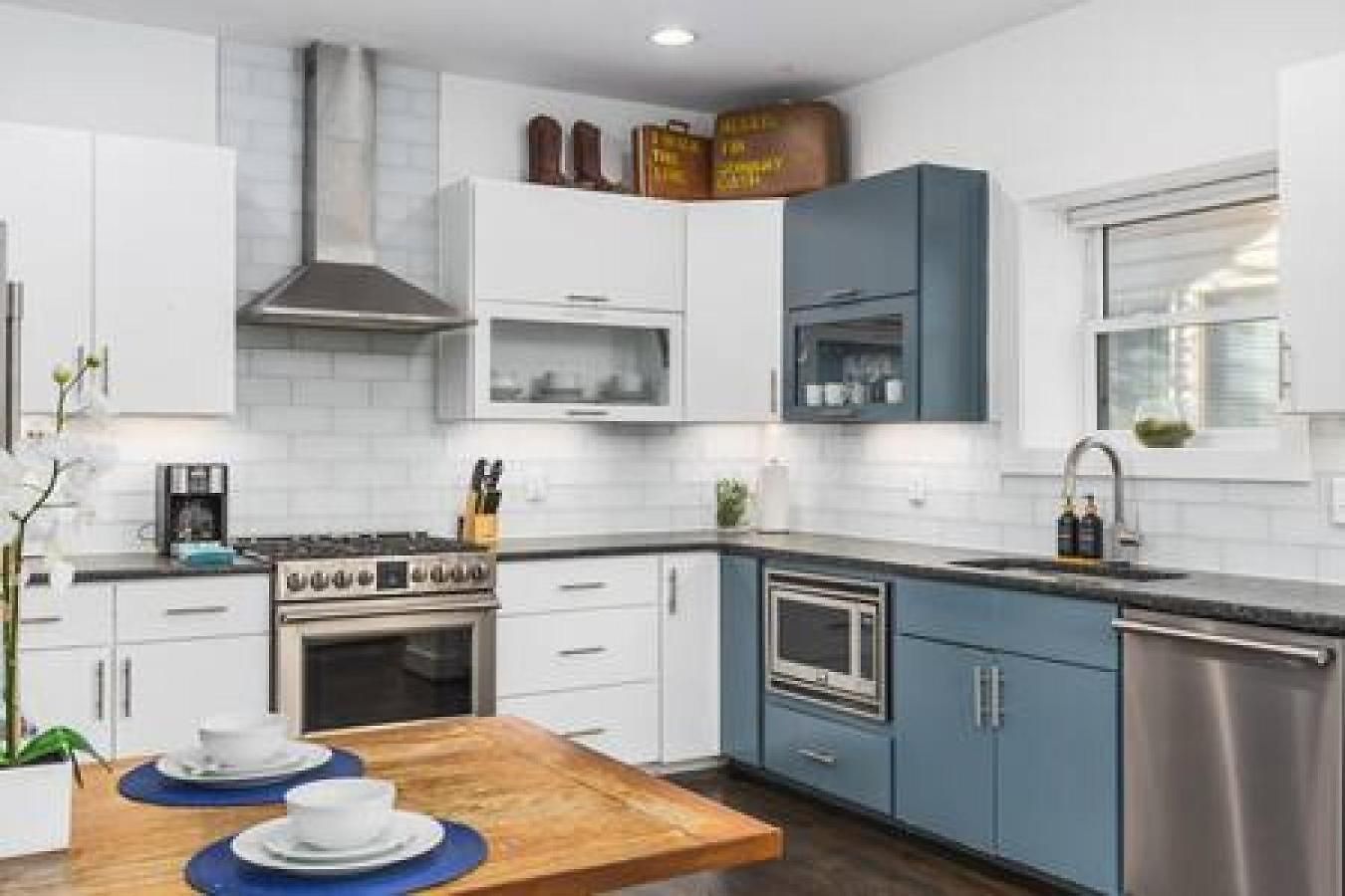 Belmont Retreat Walk To Restaurants, Coffee, 12 South Holiday home *