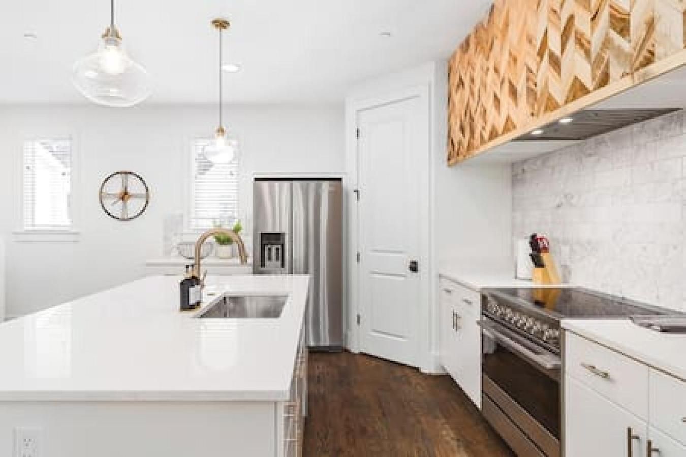 Holiday home Upscale With Patio Walk To 12 South And Belmont Nashville