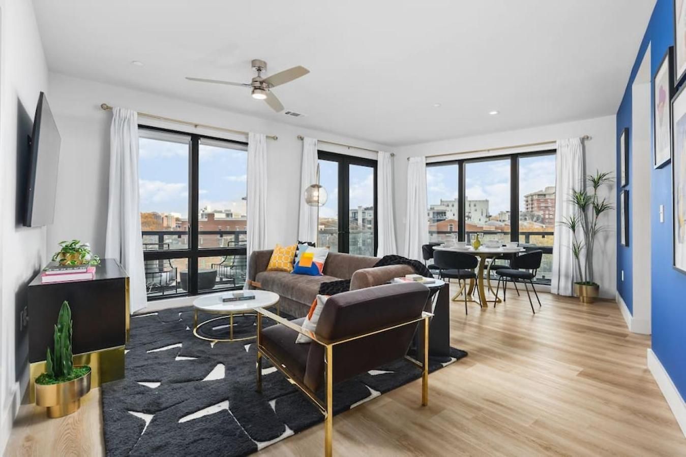 Luxury With Huge Patio, Near Vanderbilt & Downtown * Nashville