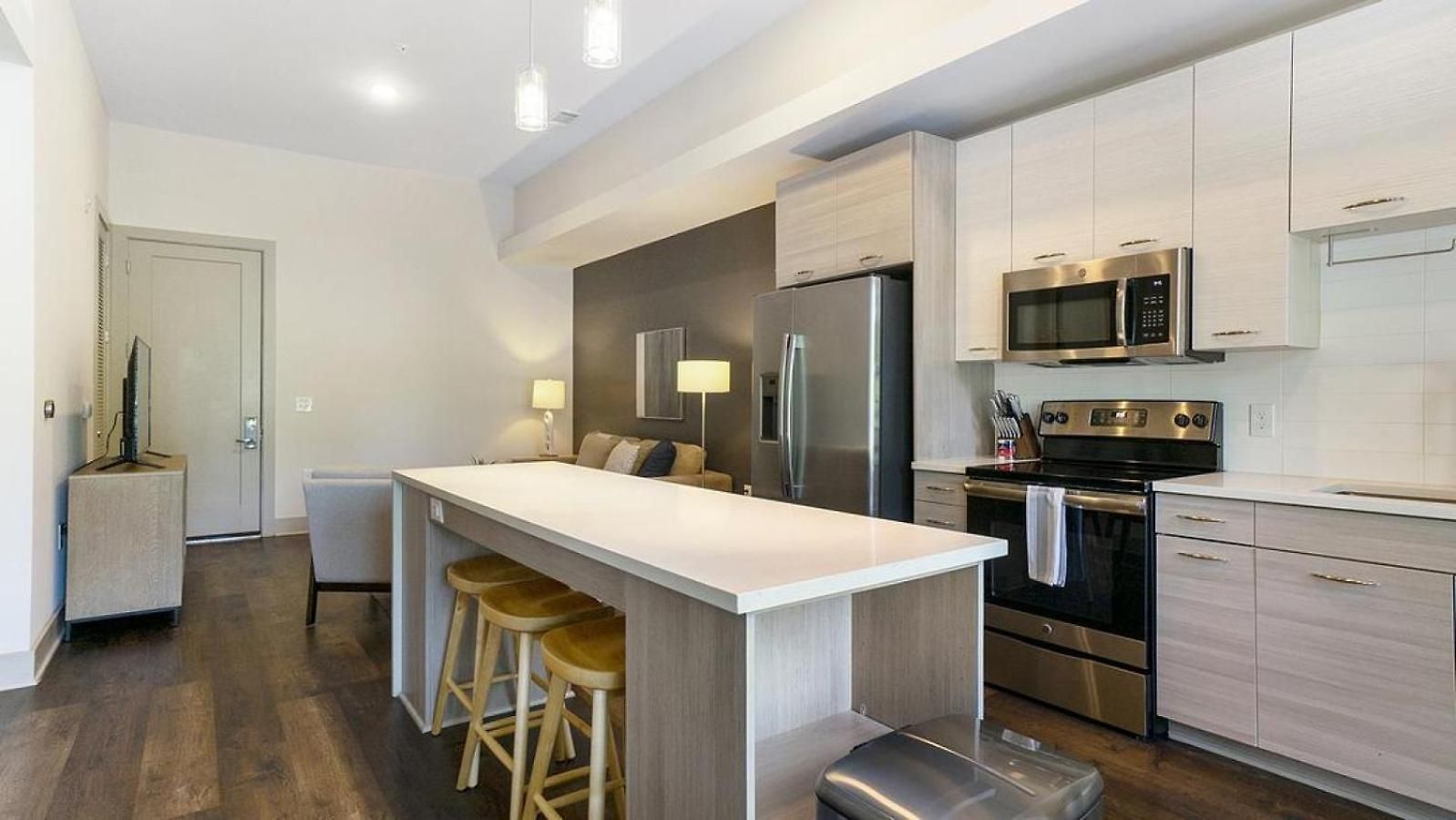Landing Modern With Amazing Amenities