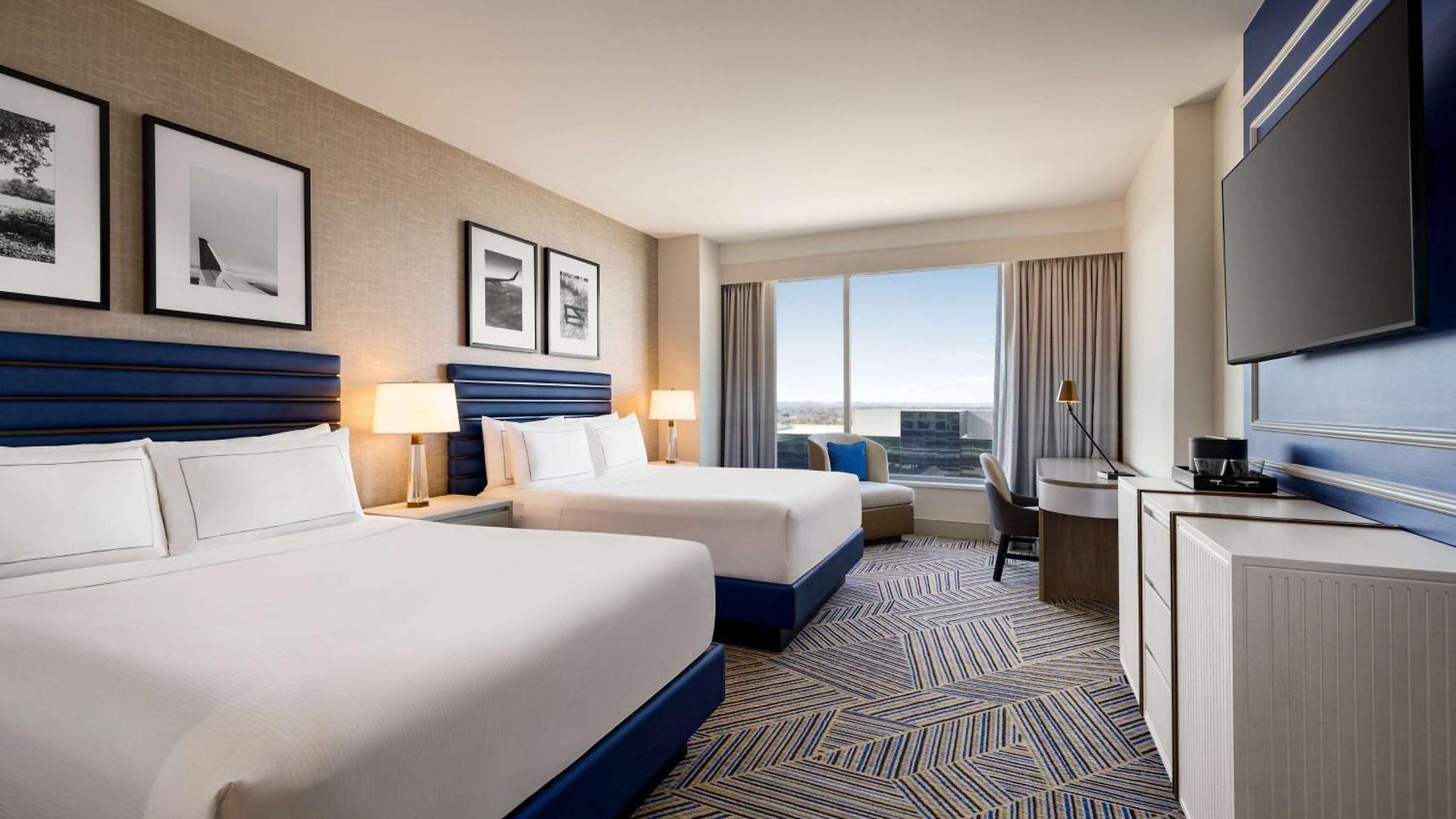Hotel Hilton Bna Airport Terminal
