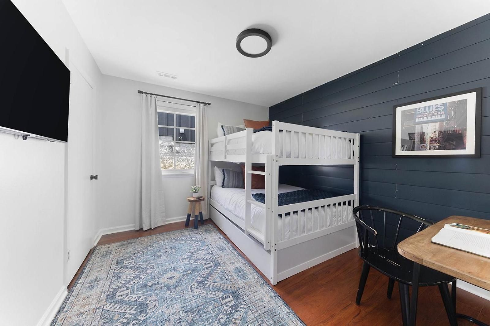 The Blue - 4 Beds And 7 Mins To Broadway! Nashville