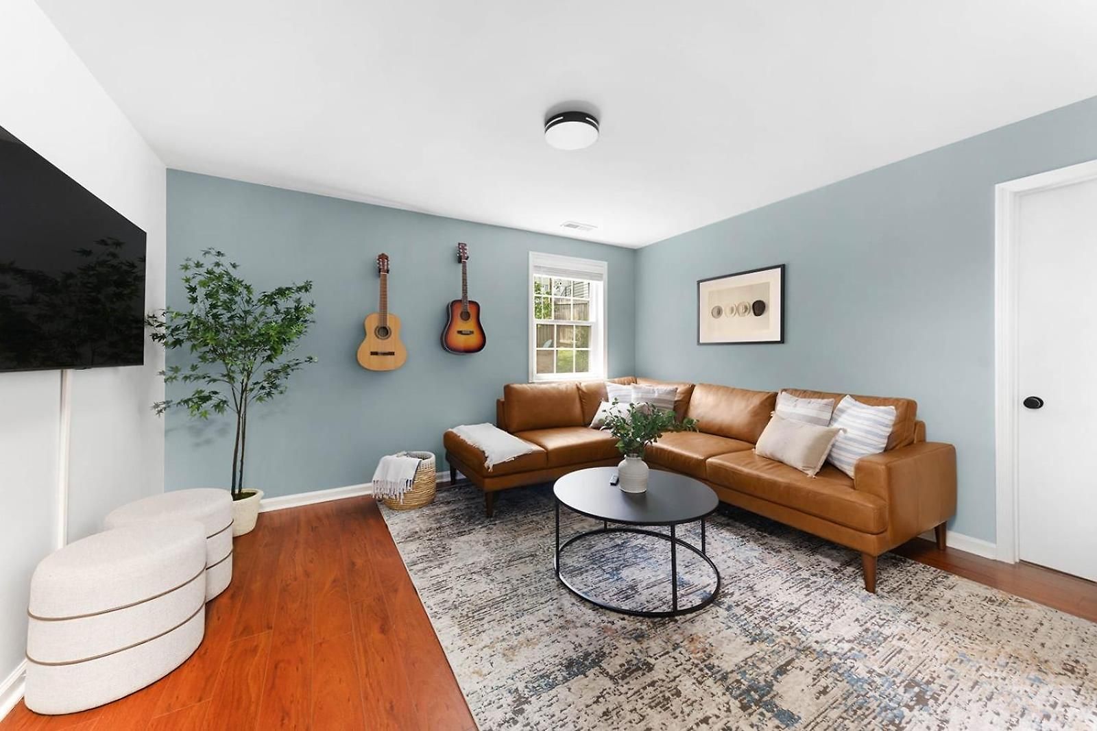 The Blue - 4 Beds And 7 Mins To Broadway! * Nashville