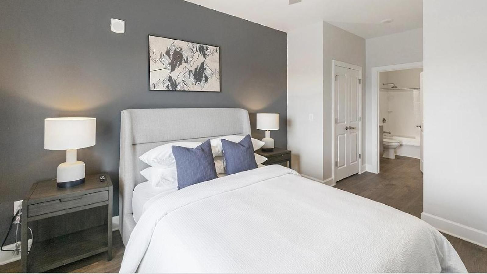Landing Modern With Amazing Amenities Nashville