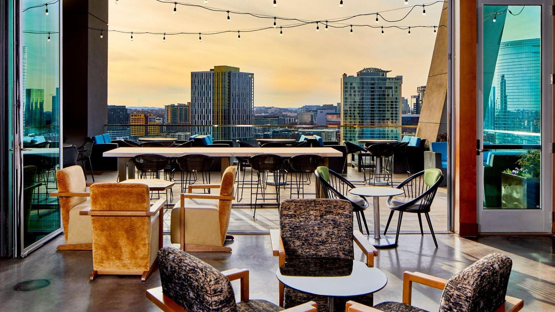 Springhill By Marriott Downtown/convention Center Hotel